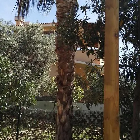 Appartamento Corallo With Private Garden Olbia Exterior photo